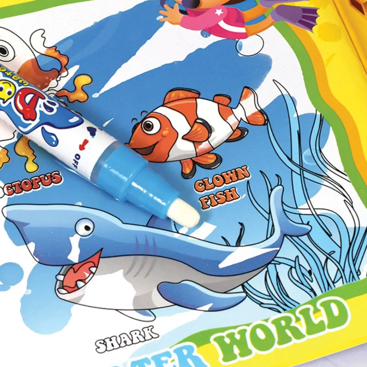 3 Reusable Magic Water Colouring Books & Refillable Brushes