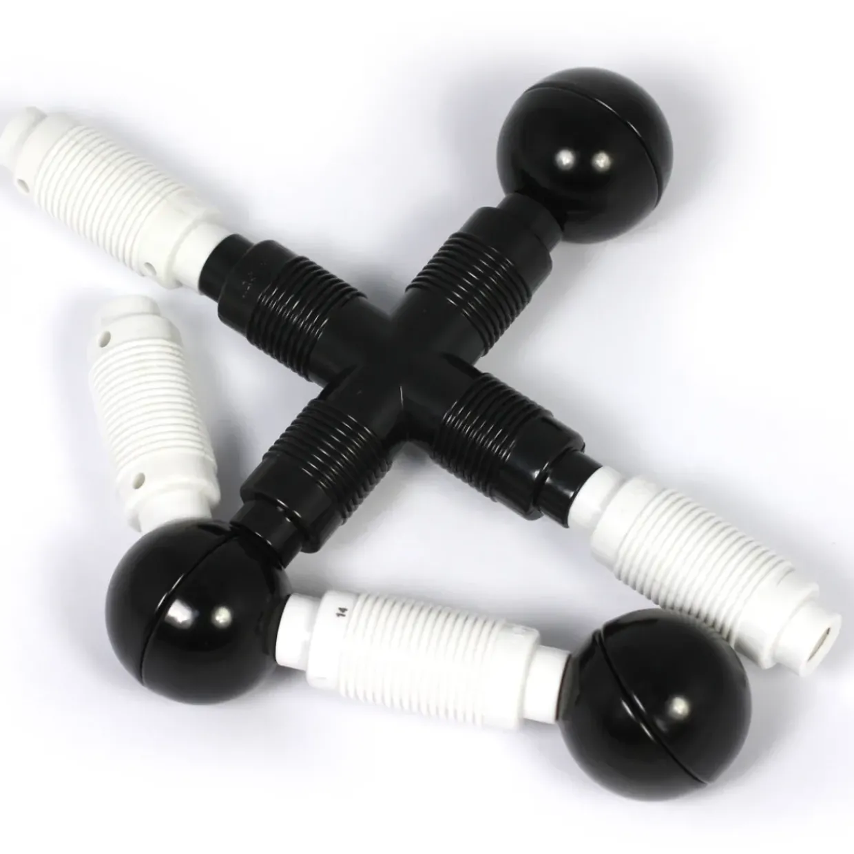 Magnetic Reflection Black & White Building Set