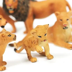 Small World Lion Set